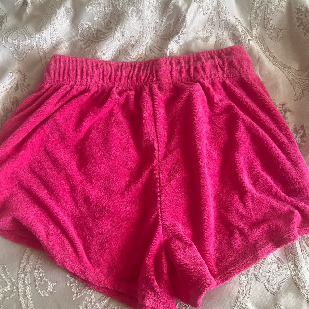 Pink shorts - Picture 3 of 3